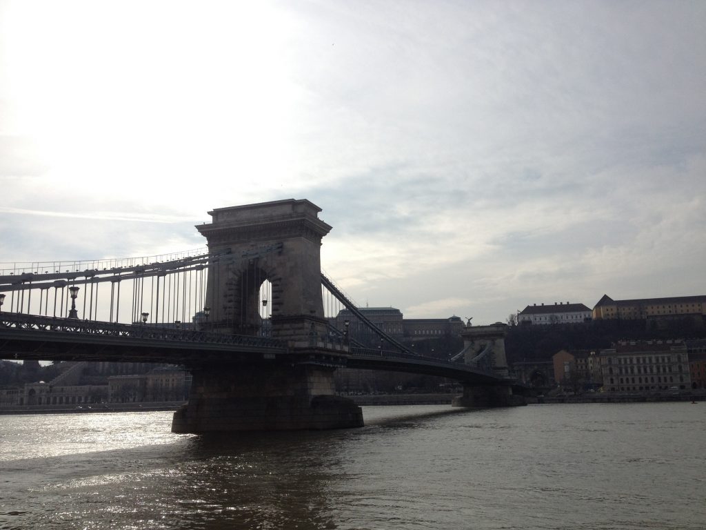 6- Chain Bridge'te Yürümek